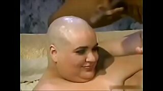 SSBBW HAS Avow itty-bitty nigh Head Clean-shaved